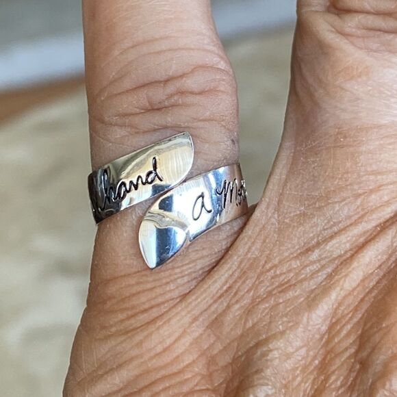 925 Sterling Silver Mother & Child Inspirational Quote Ring - Picture 3 of 6